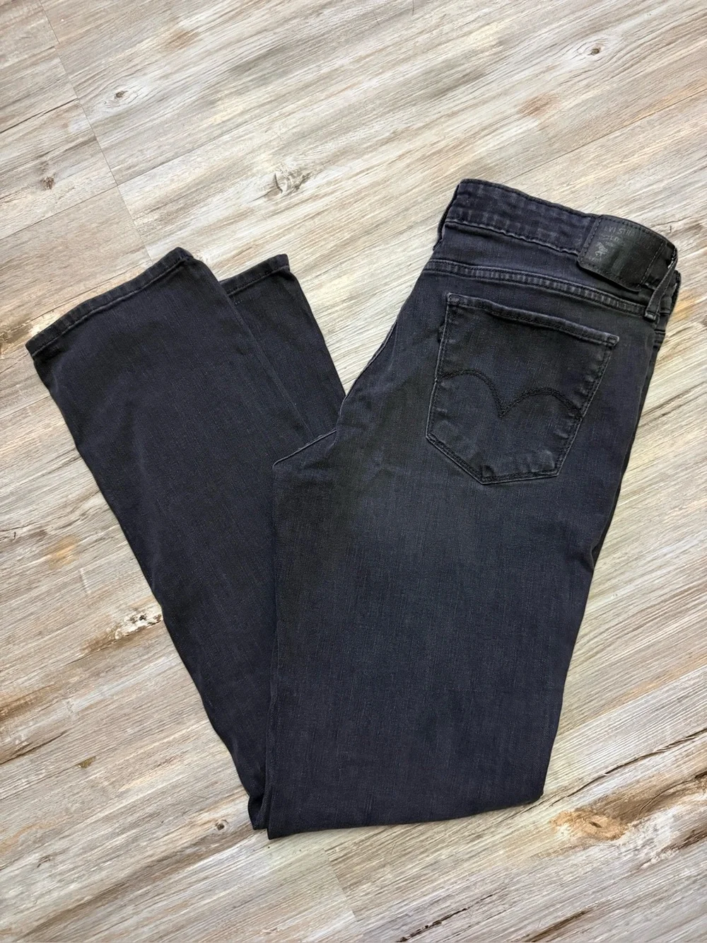 Levi’s Jeans Women’s 32x32 Black 712 Slim Stretch